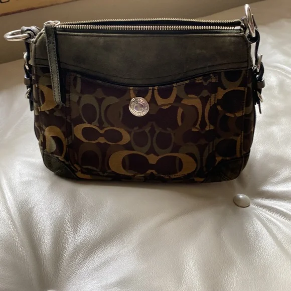 Vintage coach camo purse EUC - Picture 2 of 10